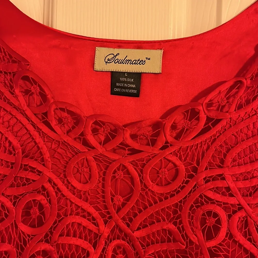 Soulmates red silk and lace blouse - Picture 2 of 5